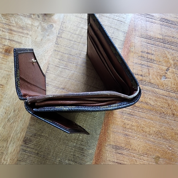 🔥Louis Vuitton compact wallet🔥 - Picture 13 of 16